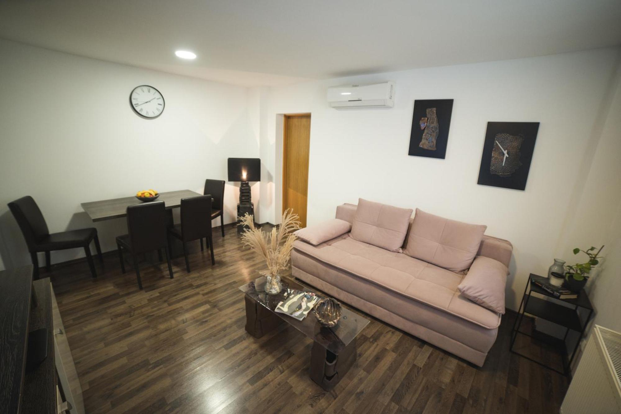Apartments Dijana Загреб Екстер'єр фото